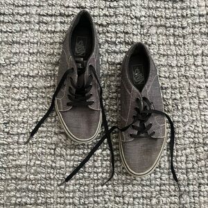Men's lightly worn gray vans, size 10
